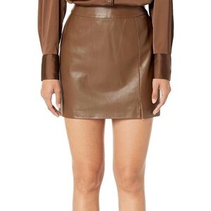 Mini faux leather skirt